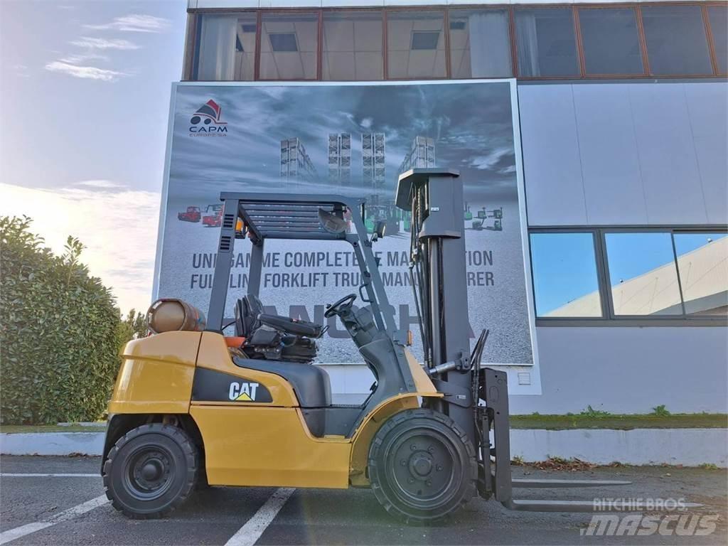CAT GP30NTD Gaffeltrucks - andre