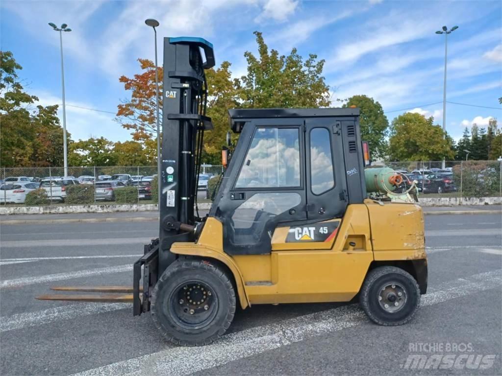 CAT GP45K2 Gaffeltrucks - andre