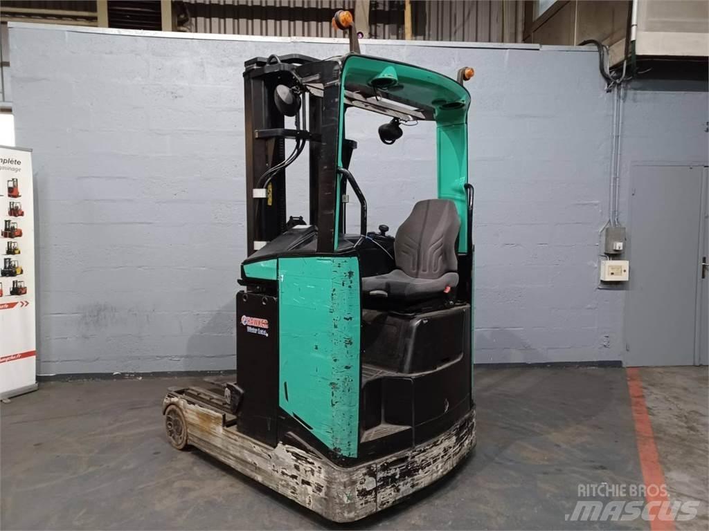 CAT NR16N Reachtruck