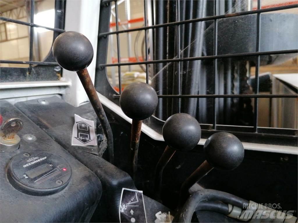 Combilift ESA30 Sidelæsser