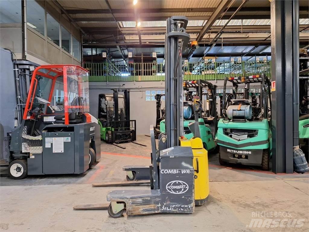 Combilift WR4 Gaffelstabler med gående fører