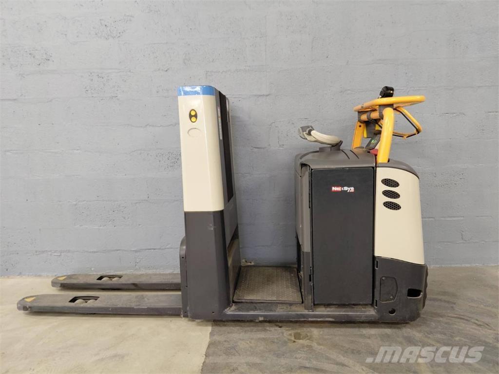 Crown GPC3045 Plukketruck, medium