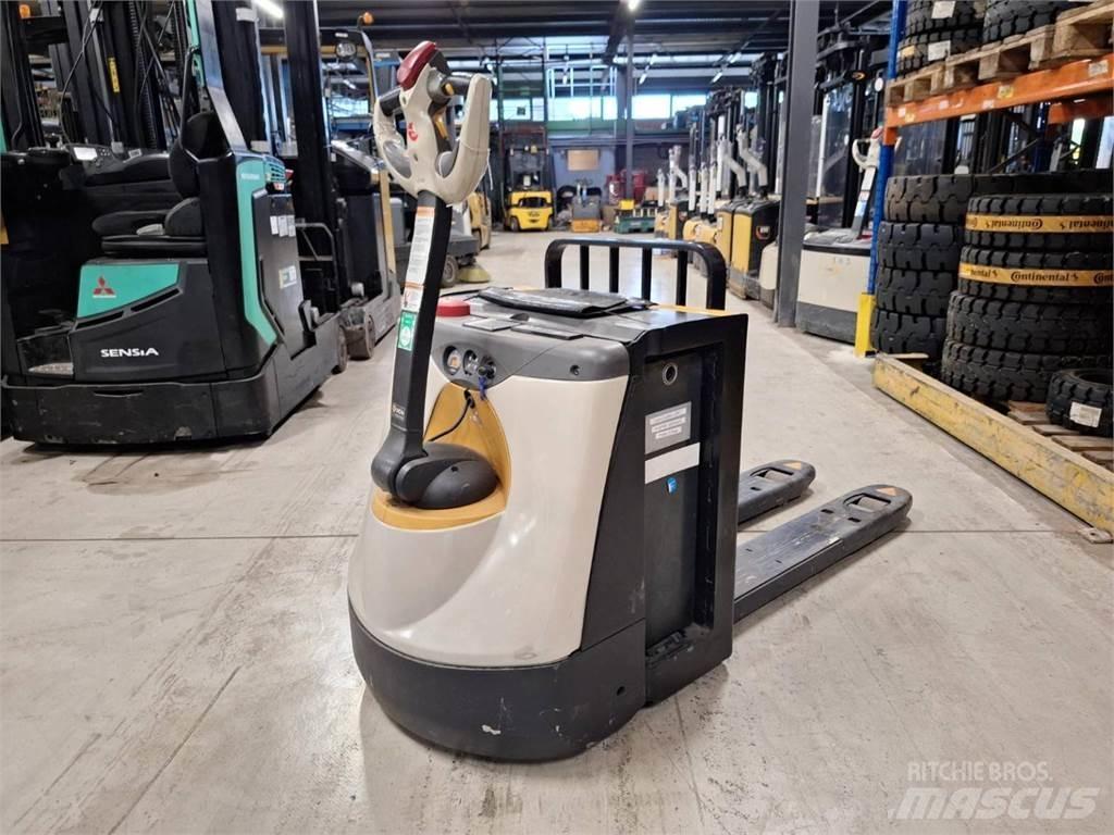 Crown WP3080 Gaffelstabler med gående fører