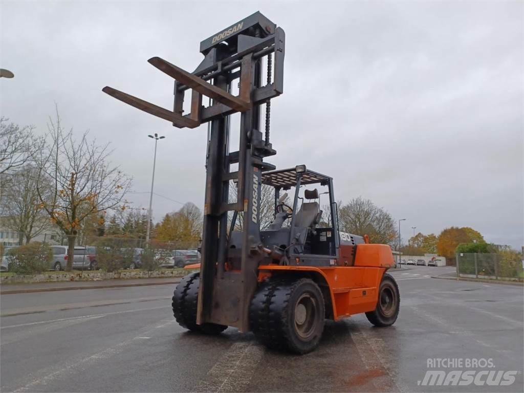 Doosan D1808-S Gaffeltrucks - andre