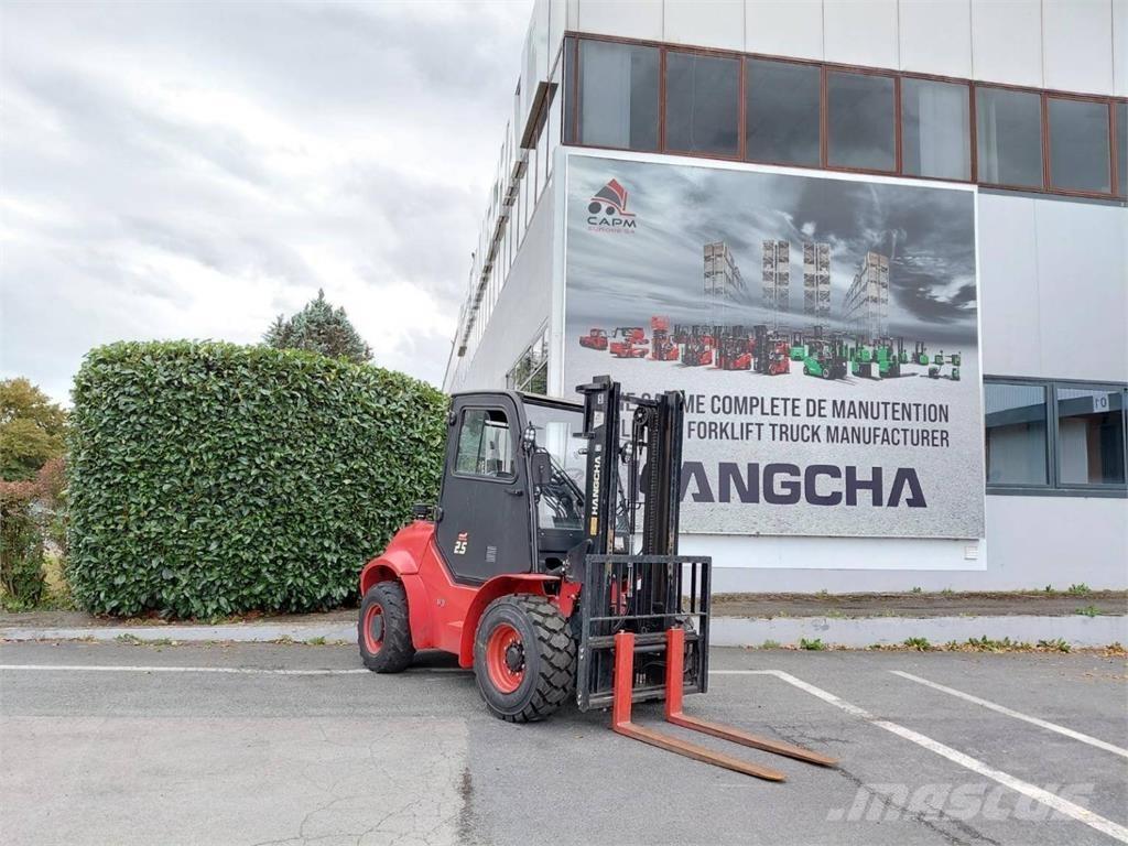 Hangcha TT25-4 Terrængående gaffeltruck