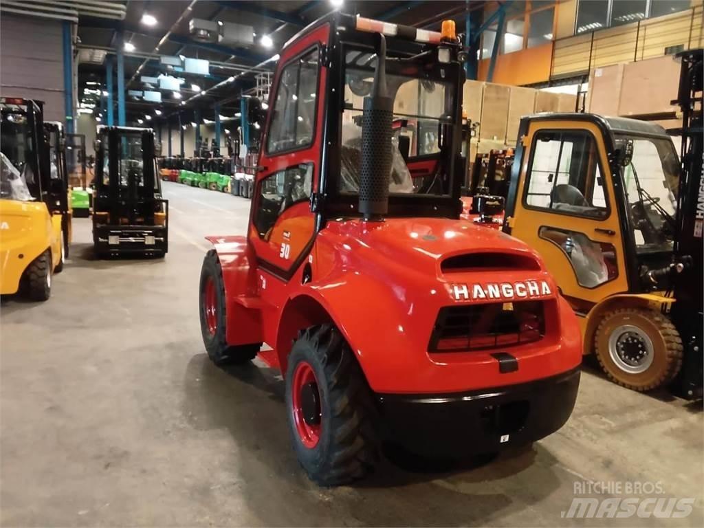 Hangcha TT30-4 Terrængående gaffeltruck