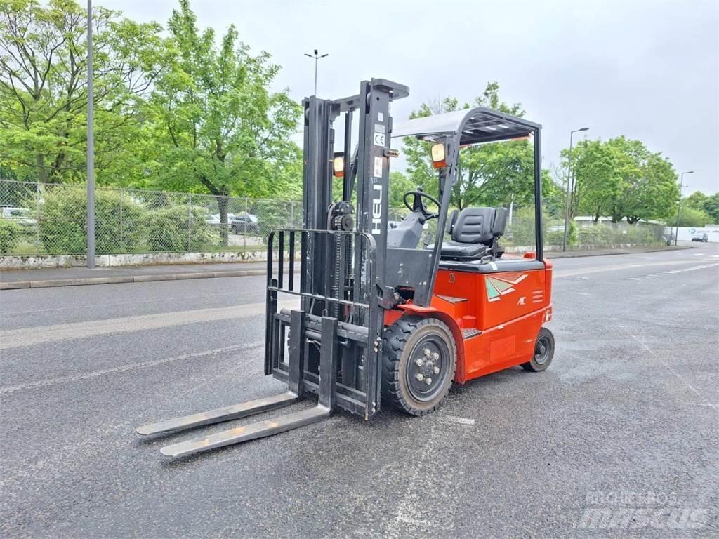 Heli CPD30 Gaffeltrucks - andre