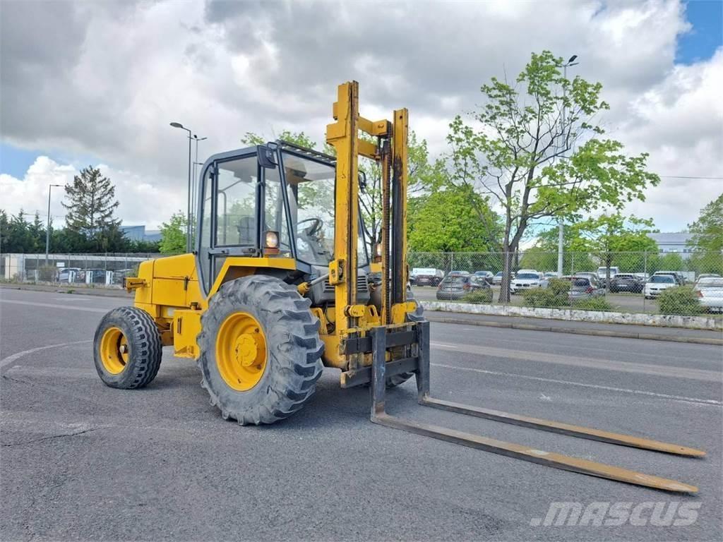JCB 930-2 Terrængående gaffeltruck