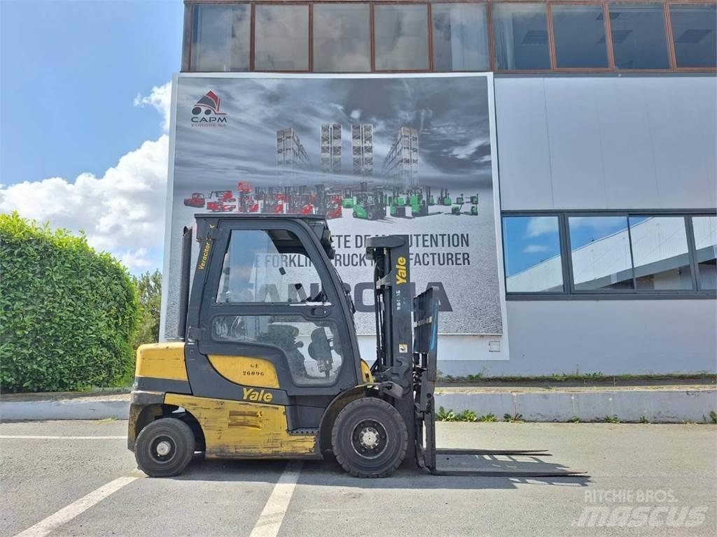 Yale GDP25VX Gaffeltrucks - andre