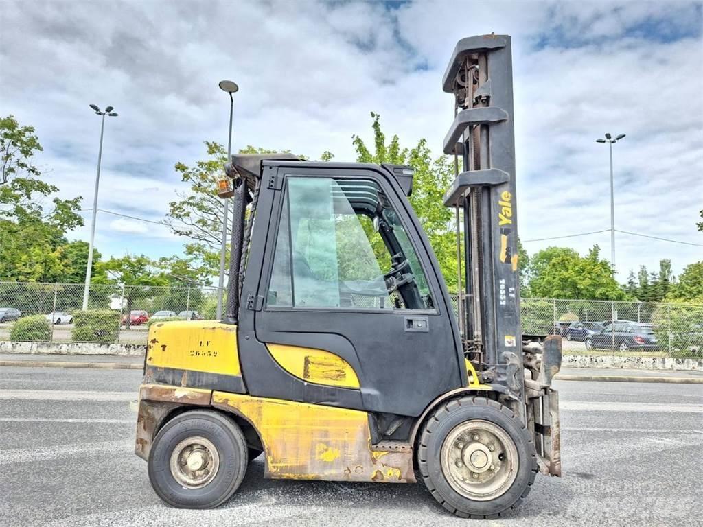 Yale GDP35VX Gaffeltrucks - andre