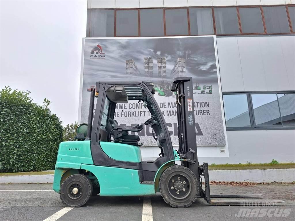 Yale GLP35VX Gaffeltrucks - andre