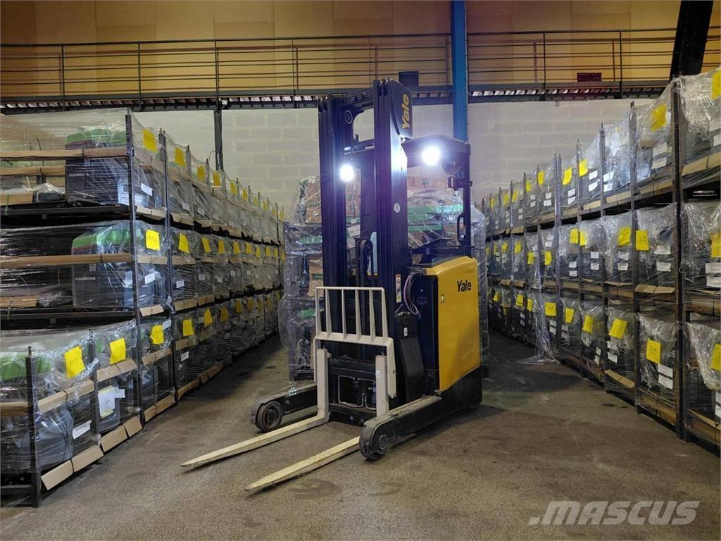 Yale MR10E Reachtruck