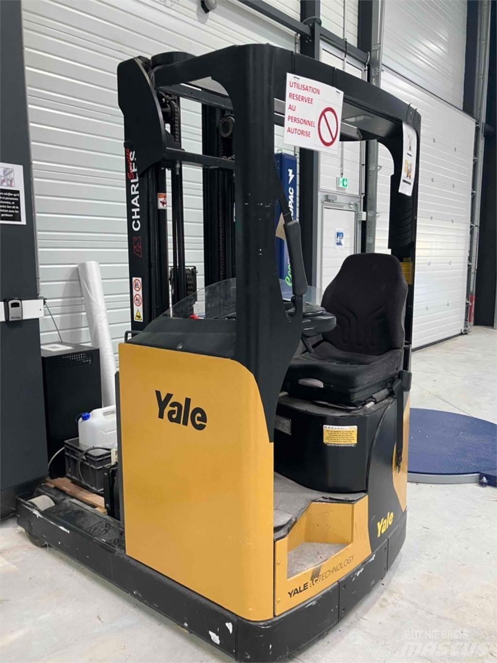 Yale MR14 Reachtruck