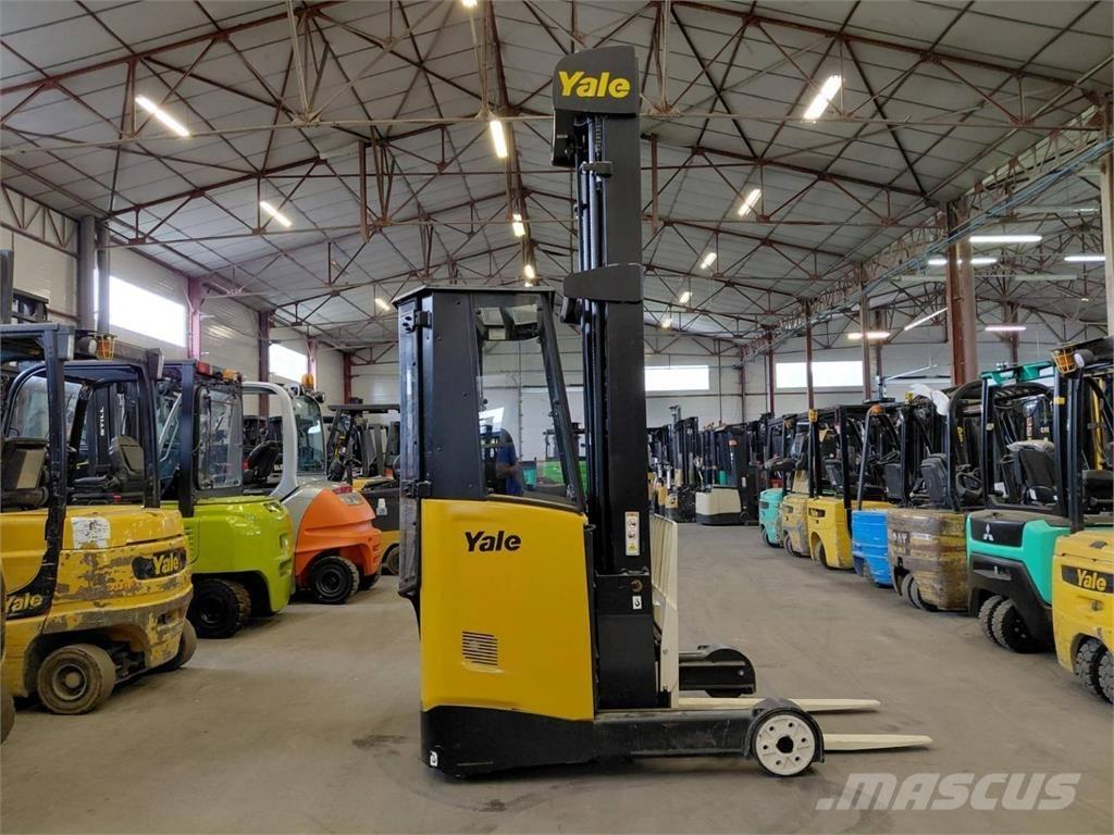 Yale MR14 Reachtruck