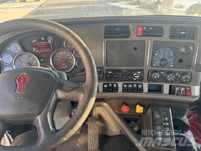 Kenworth T680 Andre