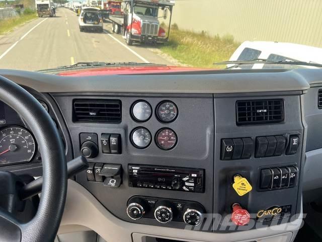 Peterbilt 567 Andre