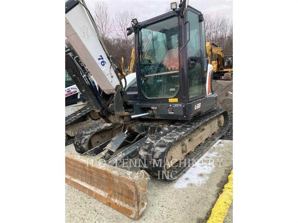 Bobcat E88 Gravemaskiner på larvebånd