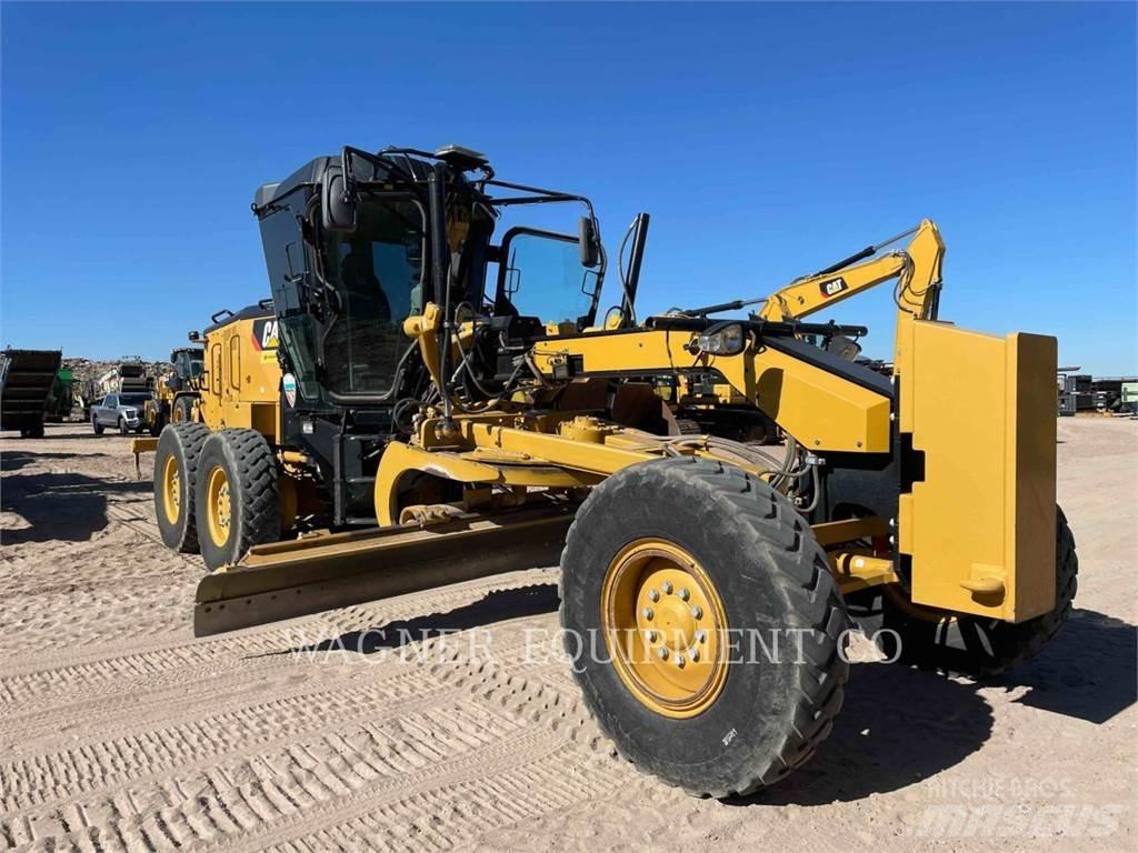 CAT 120 Vejhøvle / Gradere