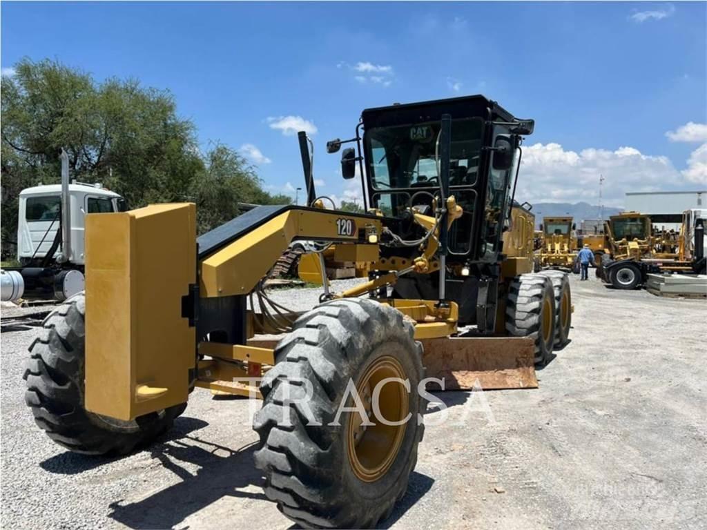 CAT 120 Vejhøvle / Gradere