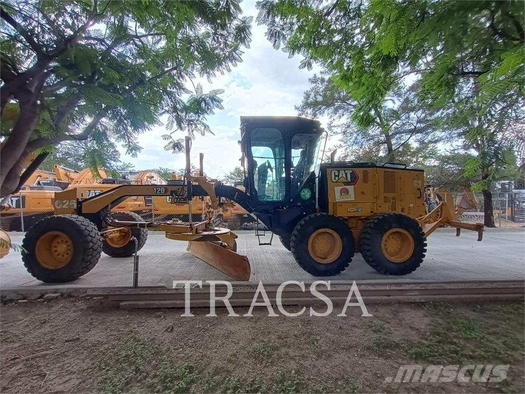 CAT 120 Vejhøvle / Gradere