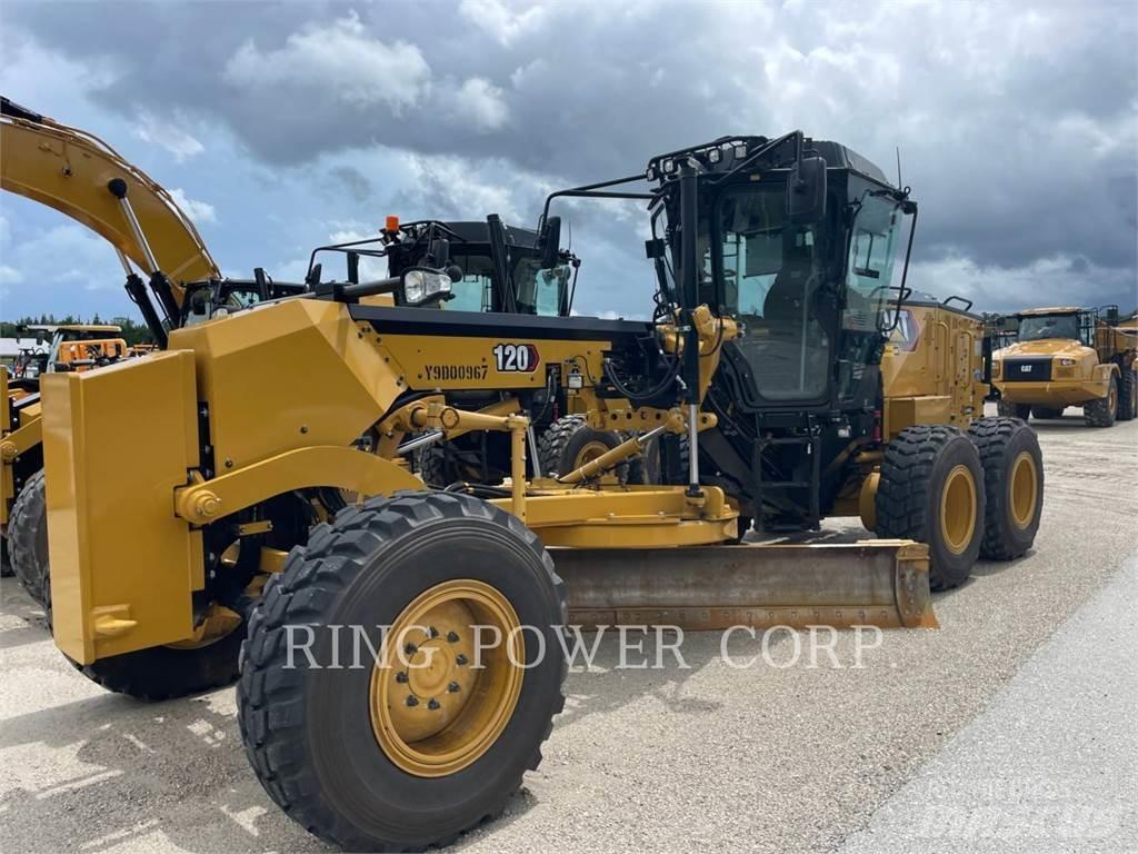 CAT 120 AWD CS Vejhøvle / Gradere