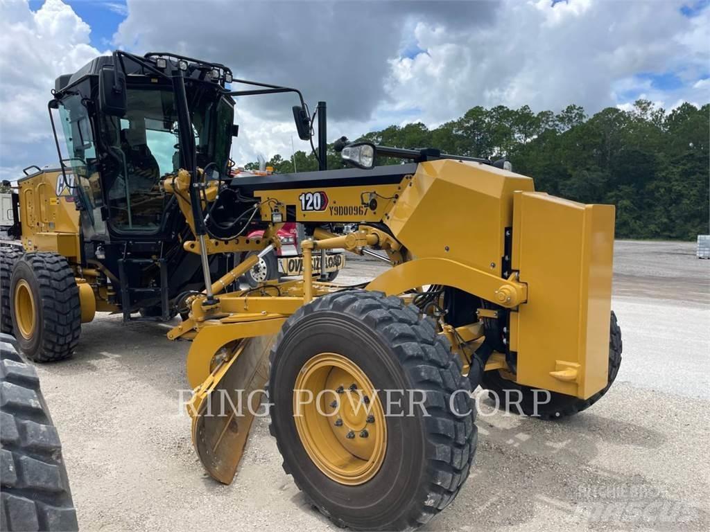 CAT 120 AWD CS Vejhøvle / Gradere