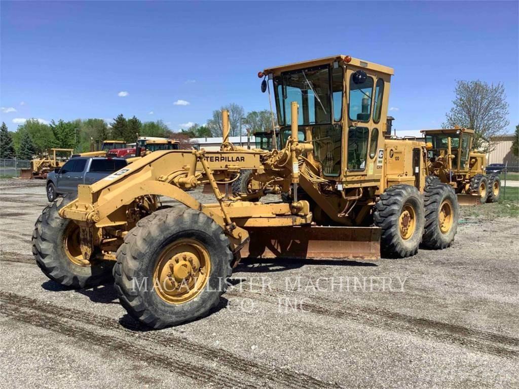 CAT 120 G Vejhøvle / Gradere