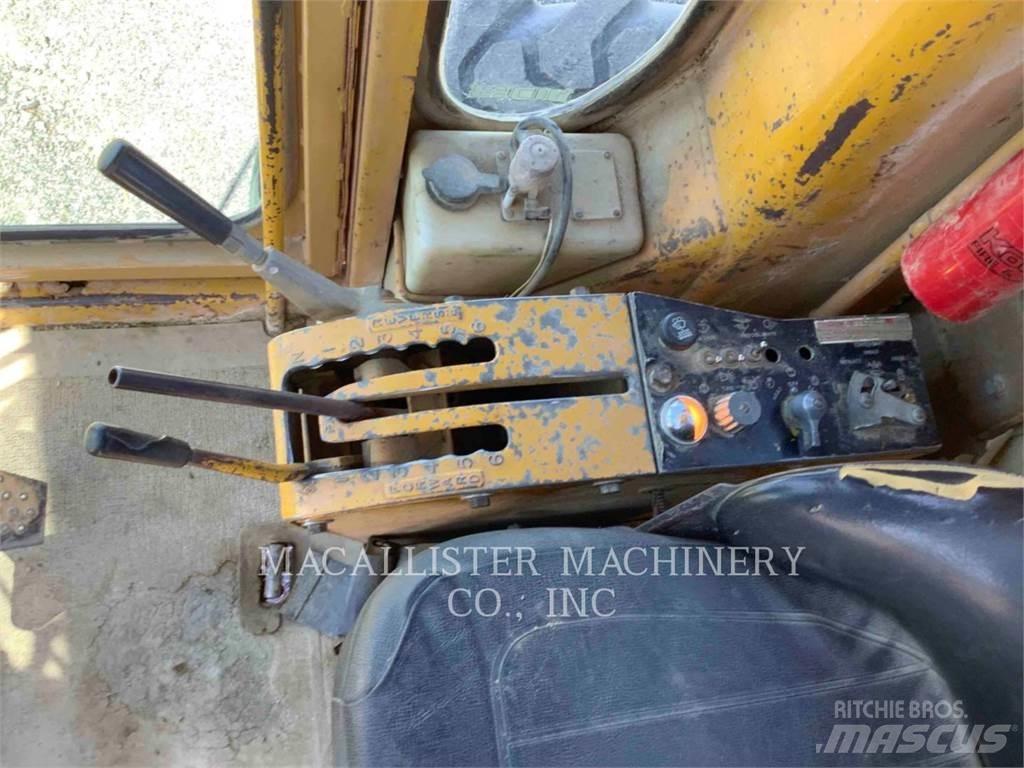 CAT 120 G Vejhøvle / Gradere