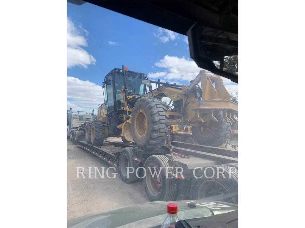 CAT 120 LVR Vejhøvle / Gradere