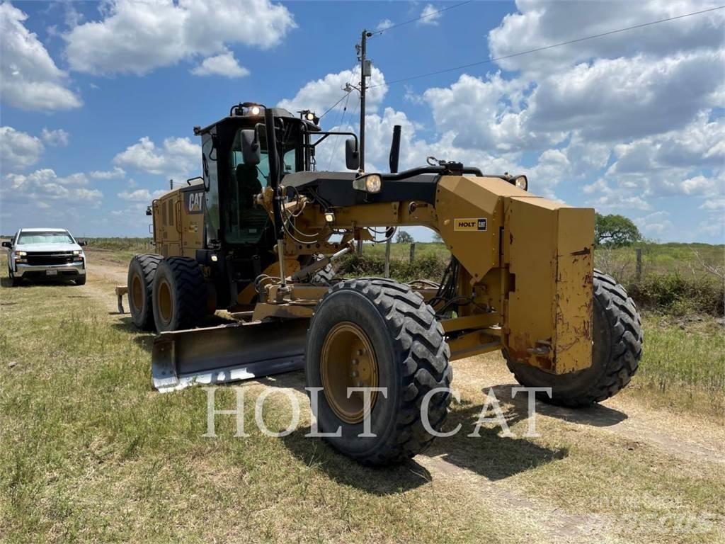 CAT 120M2 Vejhøvle / Gradere
