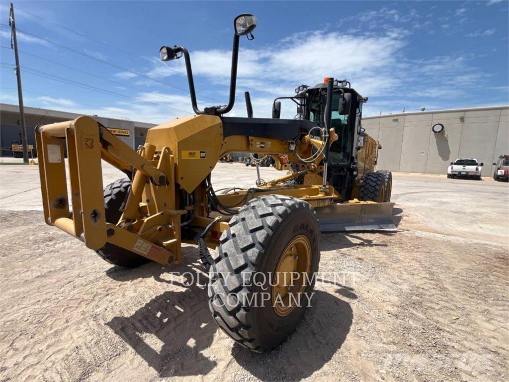 CAT 120M2AW Vejhøvle / Gradere