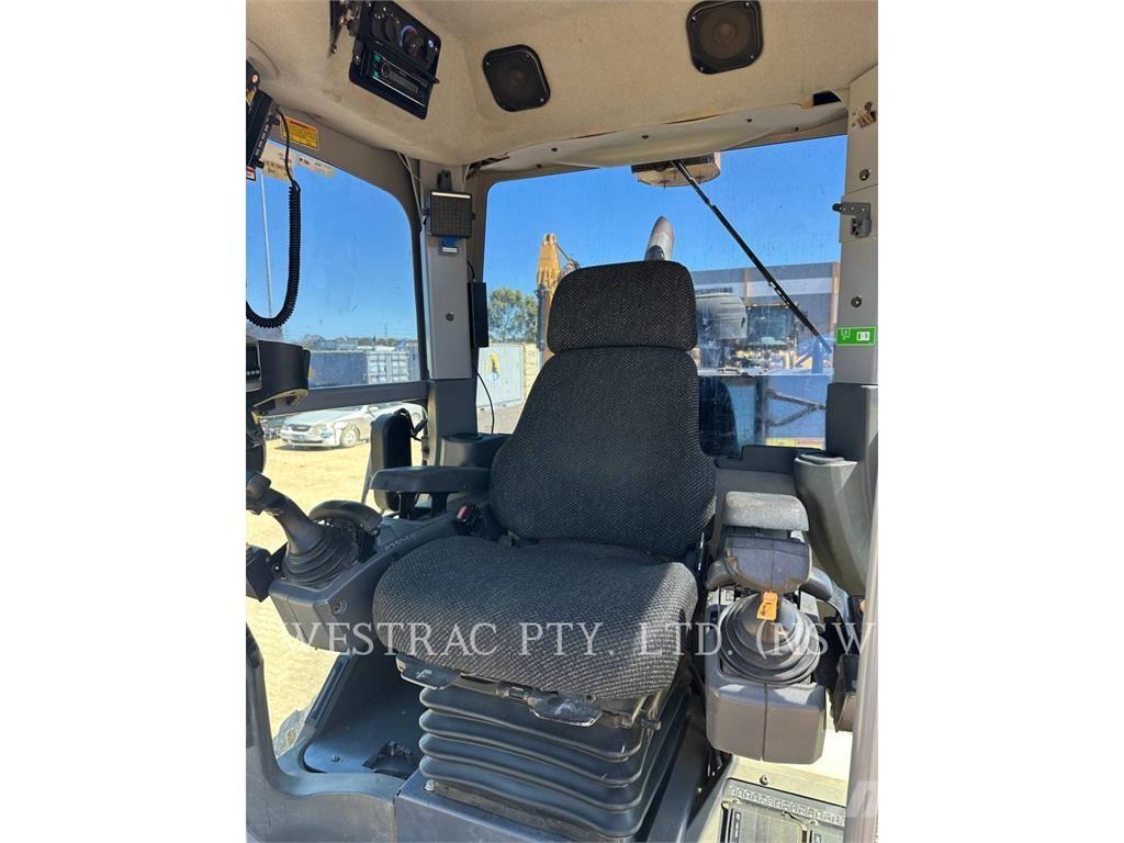 CAT 12M Vejhøvle / Gradere