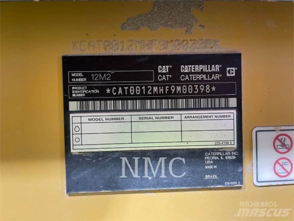 CAT 12M2 Vejhøvle / Gradere