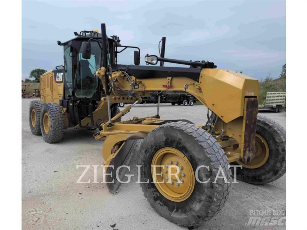 CAT 12M2 Vejhøvle / Gradere