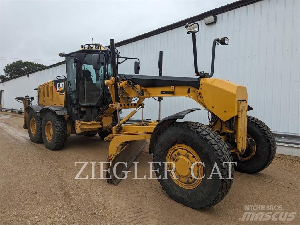 CAT 12M2AWD Vejhøvle / Gradere