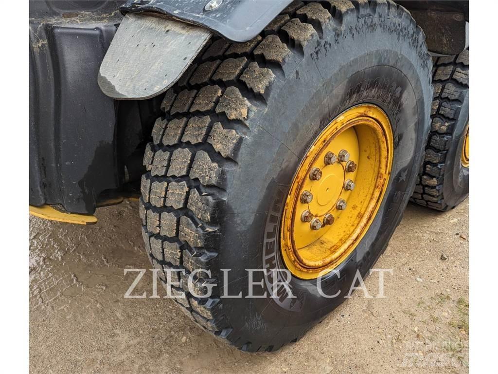 CAT 12M2AWD Vejhøvle / Gradere