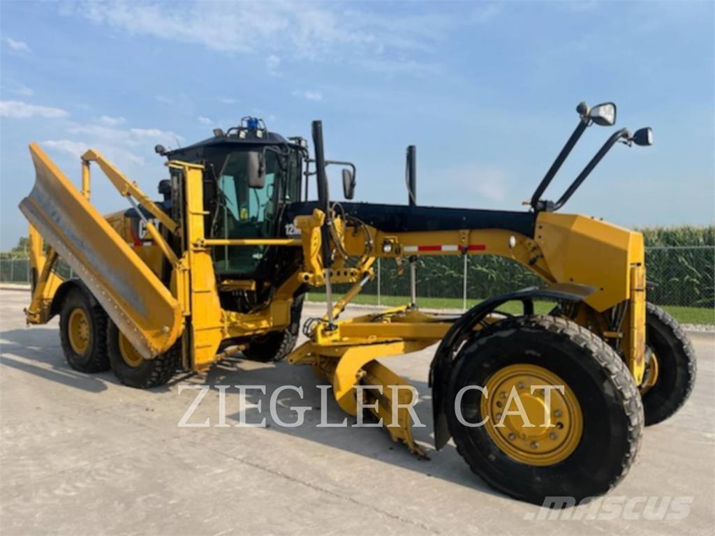 CAT 12M2AWD Vejhøvle / Gradere