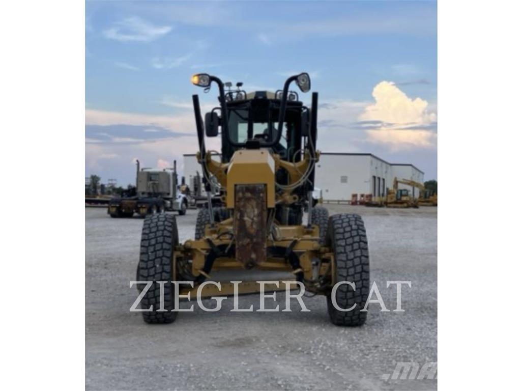 CAT 12M2AWD Vejhøvle / Gradere
