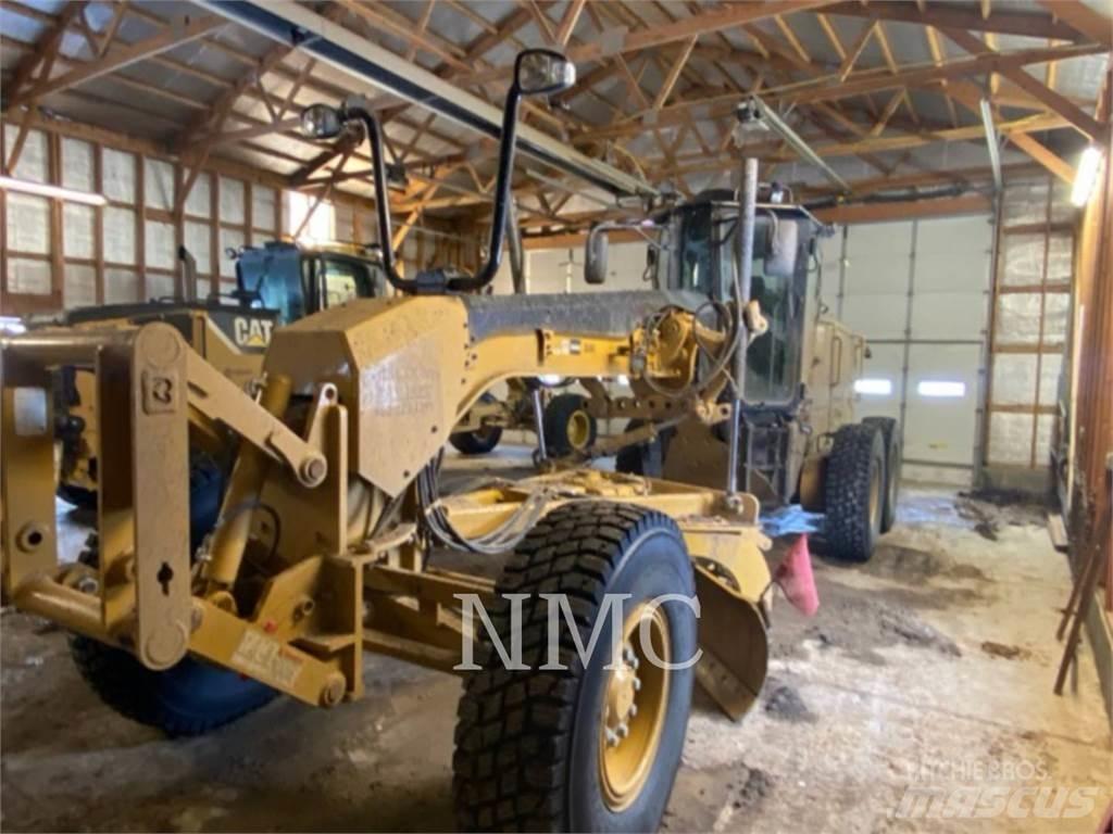 CAT 12M3 Vejhøvle / Gradere