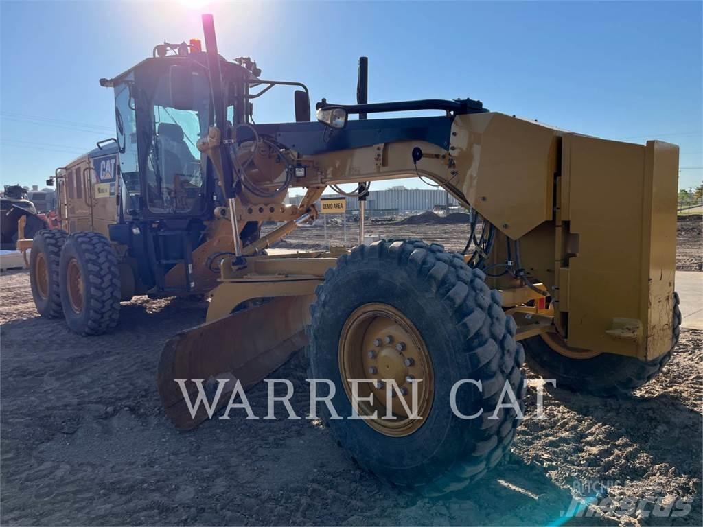 CAT 12M3 Vejhøvle / Gradere