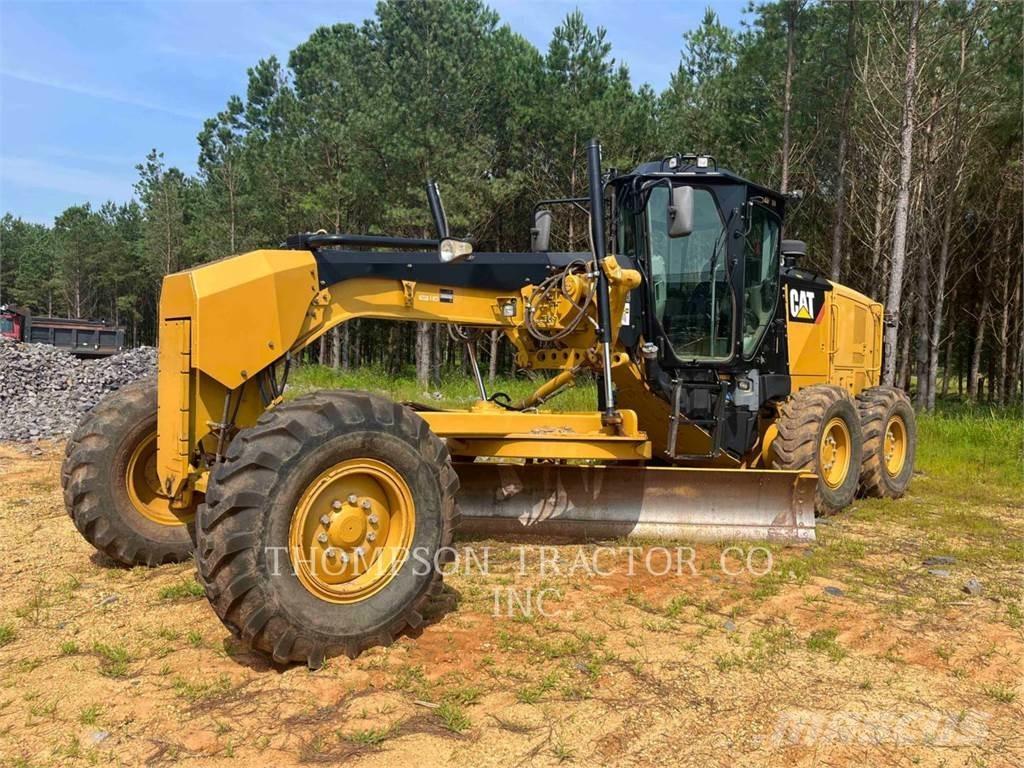 CAT 12M3 Vejhøvle / Gradere