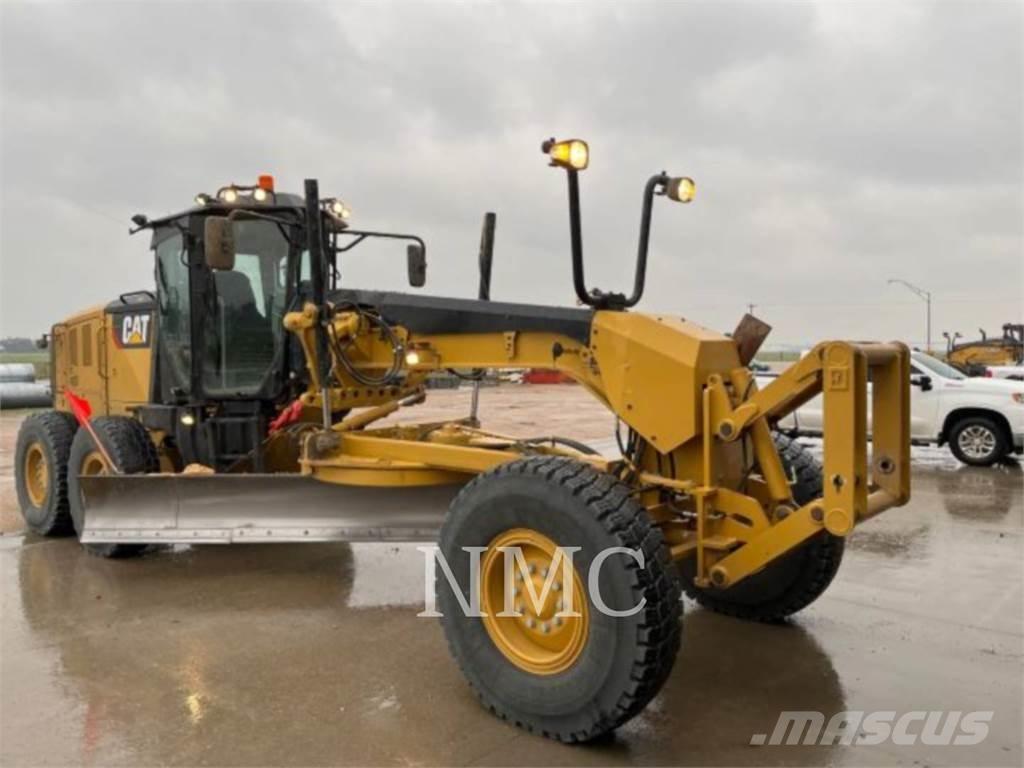 CAT 12M3 Vejhøvle / Gradere