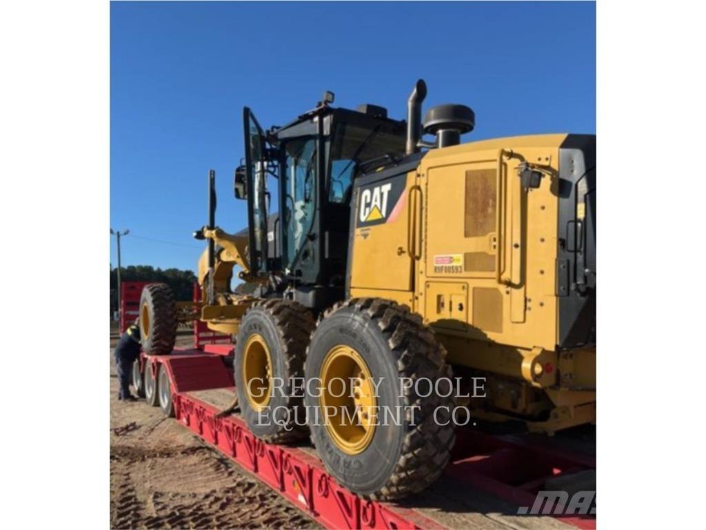 CAT 12M3 Vejhøvle / Gradere