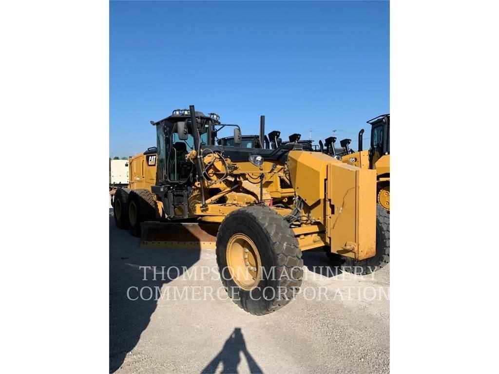 CAT 12M3 Vejhøvle / Gradere