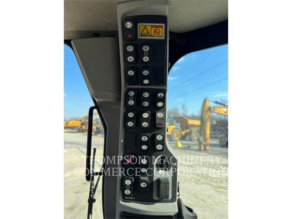 CAT 12M3 Vejhøvle / Gradere