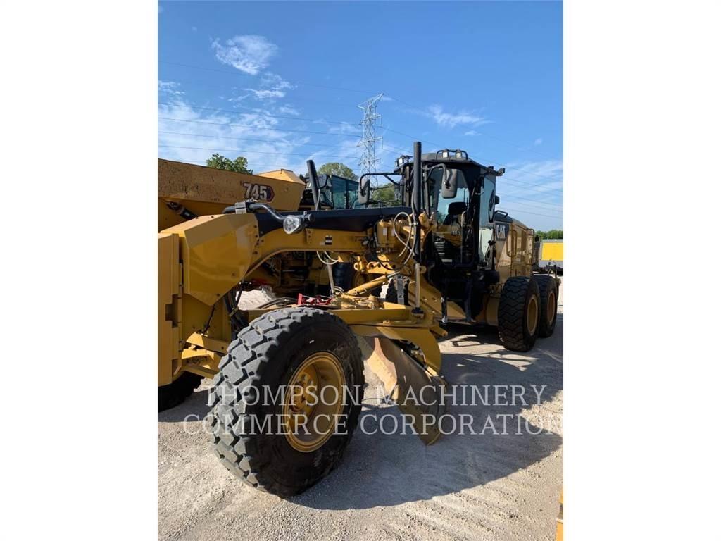 CAT 12M3 Vejhøvle / Gradere