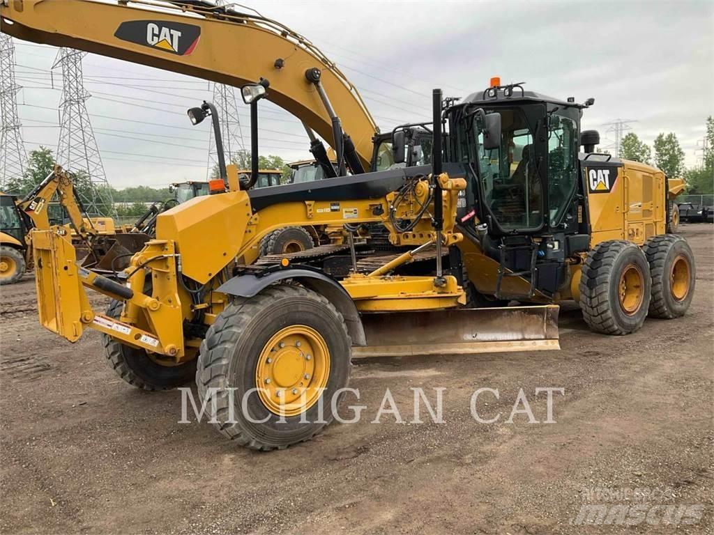 CAT 12M3 AWD Vejhøvle / Gradere