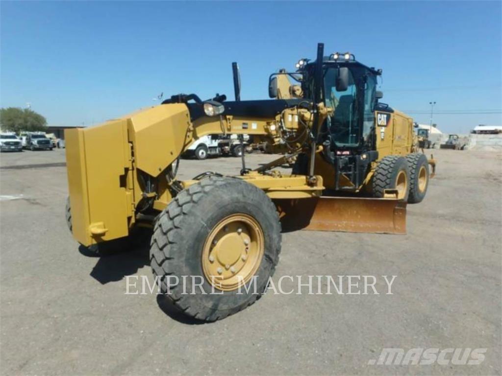 CAT 12M3 AWD Vejhøvle / Gradere