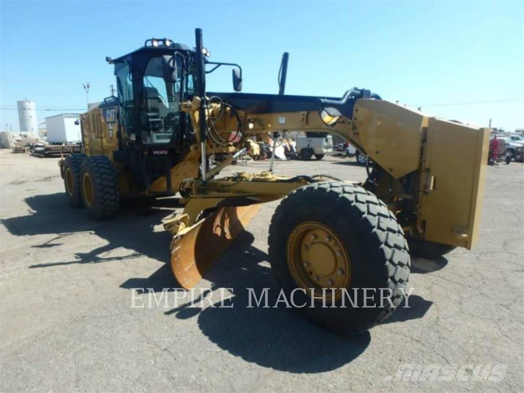 CAT 12M3 AWD Vejhøvle / Gradere