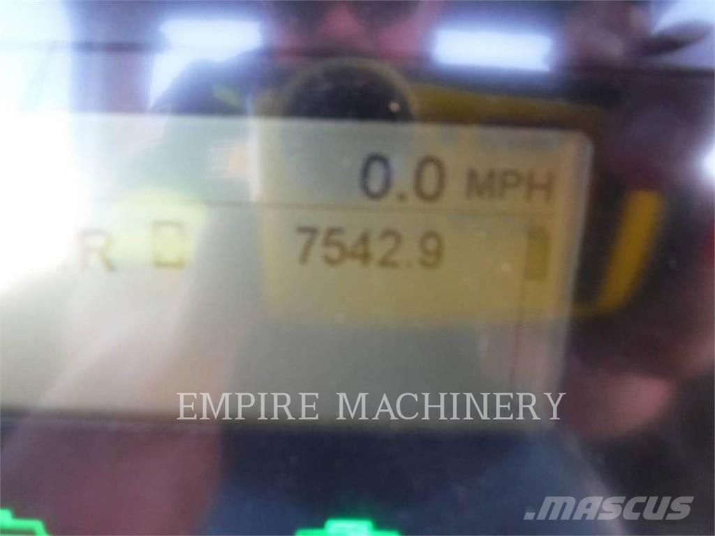 CAT 12M3 AWD Vejhøvle / Gradere